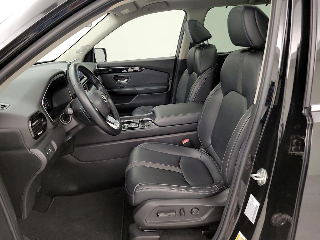 used 2023 Honda Pilot car, priced at $38,998