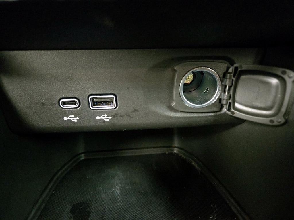 used 2024 Buick Envista car, priced at $22,998