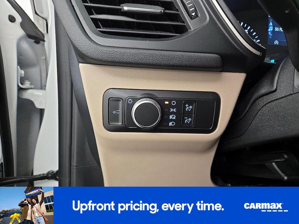 used 2022 Ford Escape car, priced at $18,998