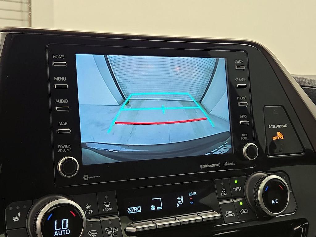 used 2021 Toyota Highlander car, priced at $31,998