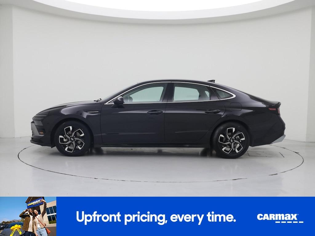 used 2025 Hyundai Sonata car, priced at $22,998
