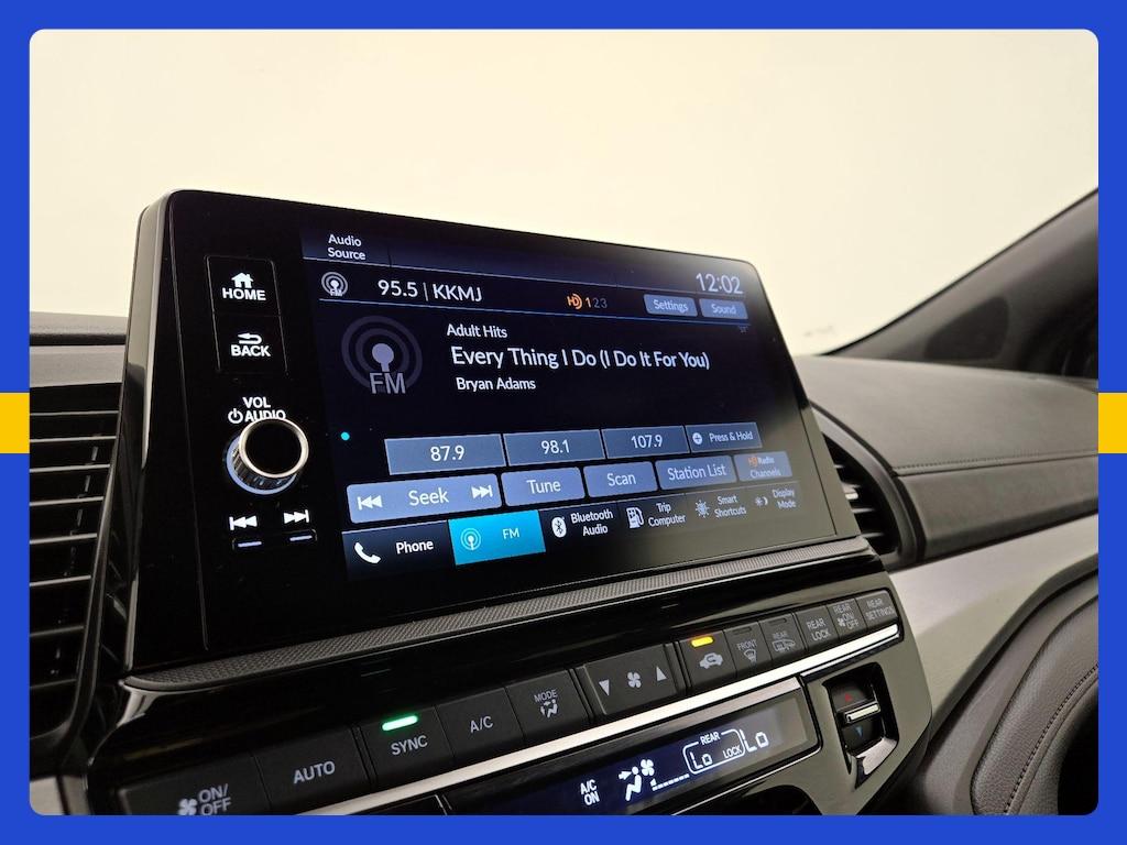 used 2025 Honda Odyssey car, priced at $32,998