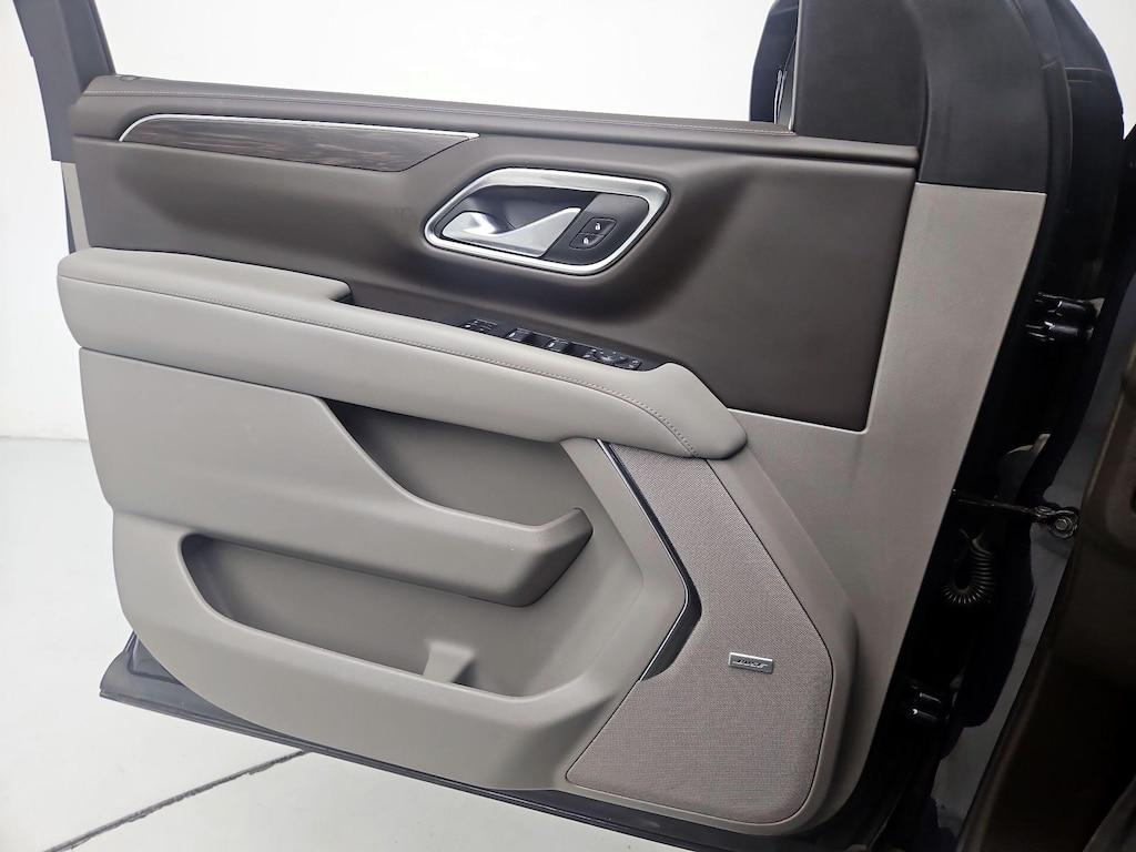 used 2024 Chevrolet Suburban car, priced at $59,998