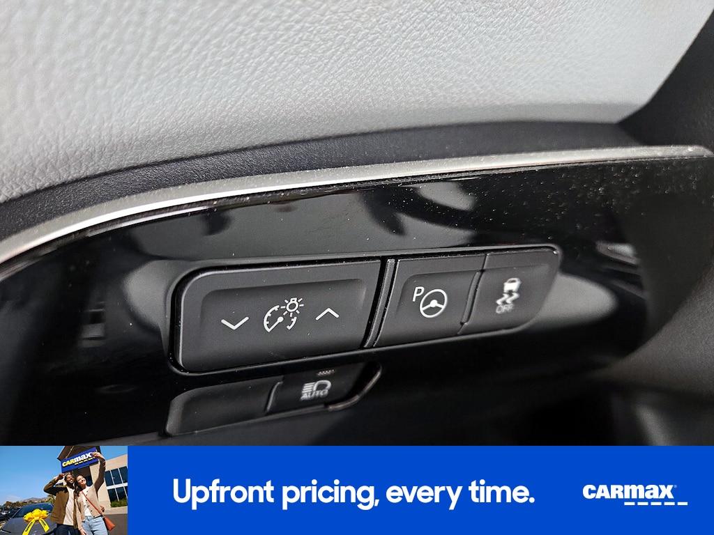 used 2022 Toyota Prius car, priced at $28,998