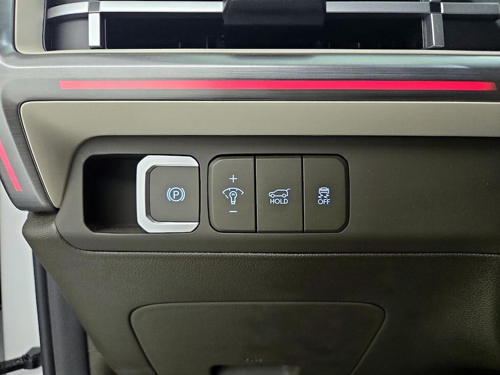 used 2025 Hyundai SANTA FE HEV car, priced at $38,998