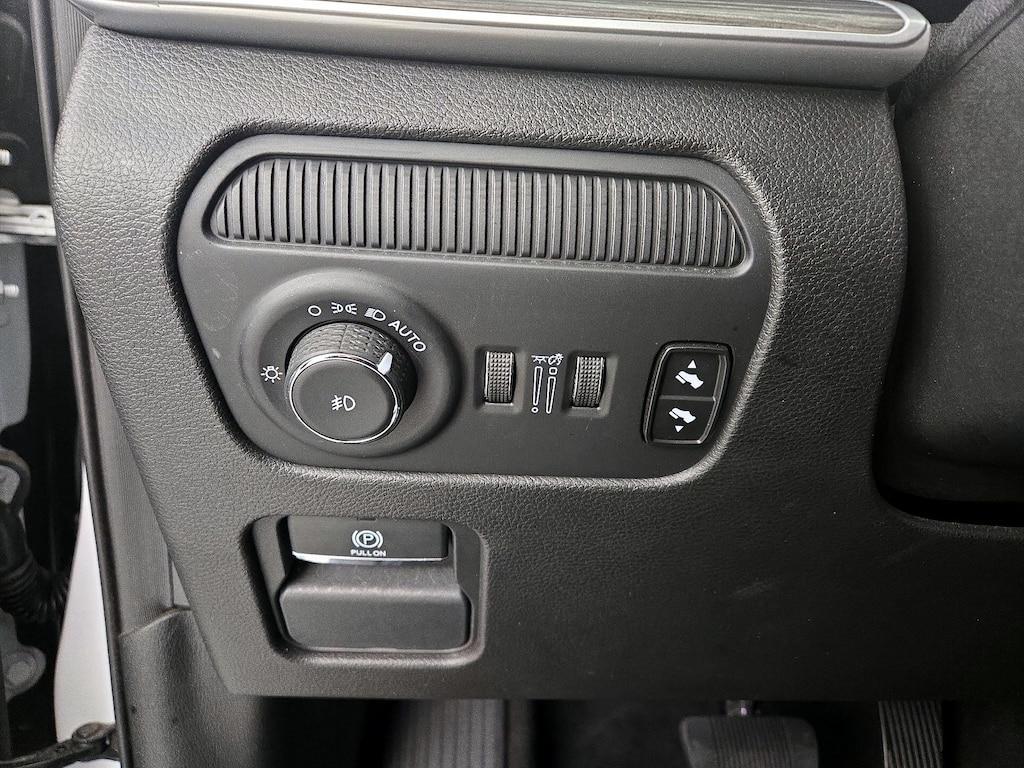 used 2024 Jeep Wagoneer L car, priced at $39,998