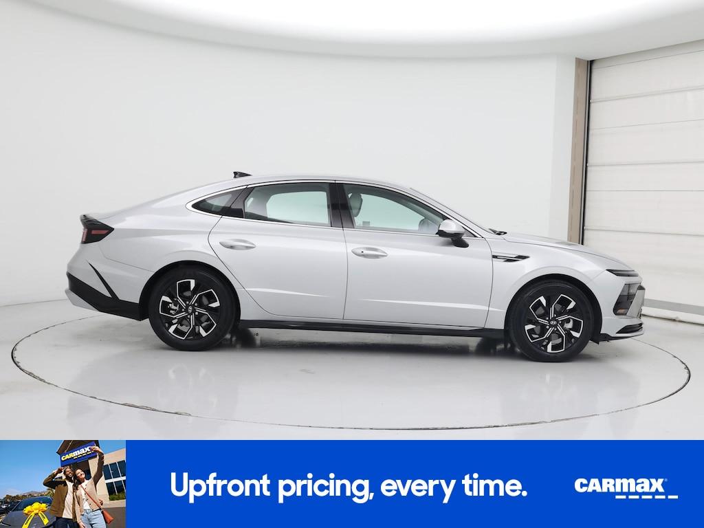 used 2025 Hyundai Sonata car, priced at $25,998