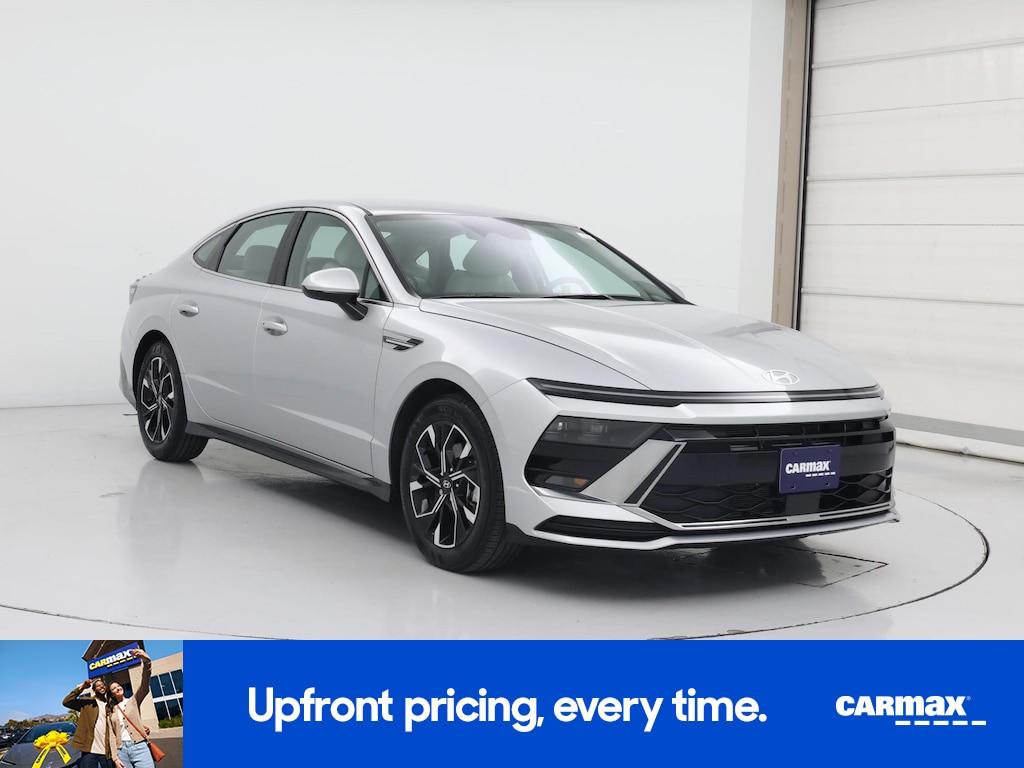 used 2025 Hyundai Sonata car, priced at $25,998
