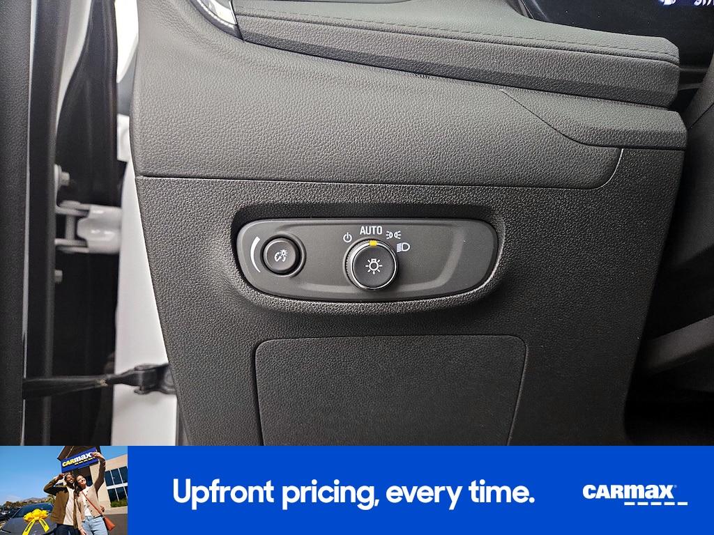 used 2025 Buick Encore GX car, priced at $21,998