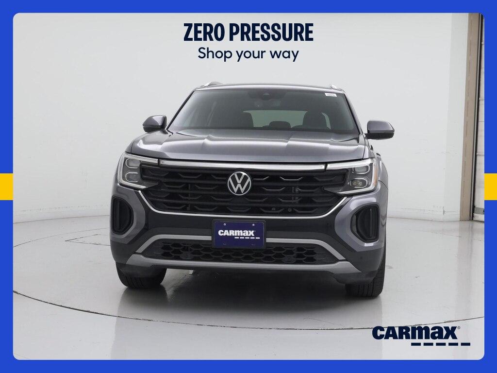 used 2025 Volkswagen Atlas Cross Sport car, priced at $34,998