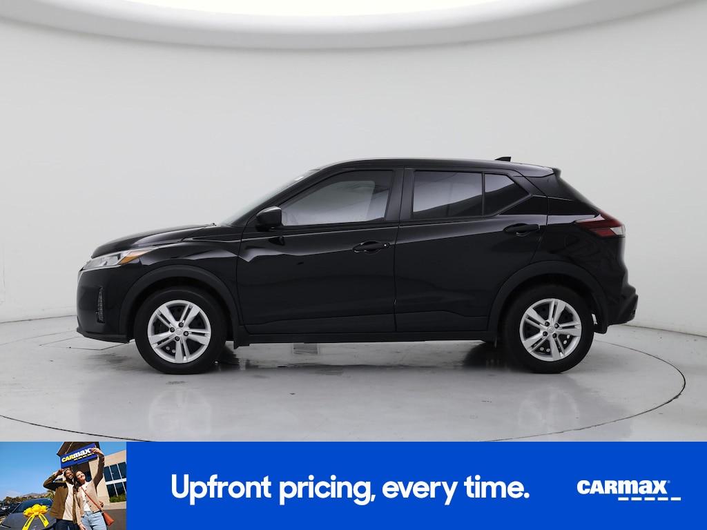 used 2025 Nissan Kicks Play car, priced at $20,998
