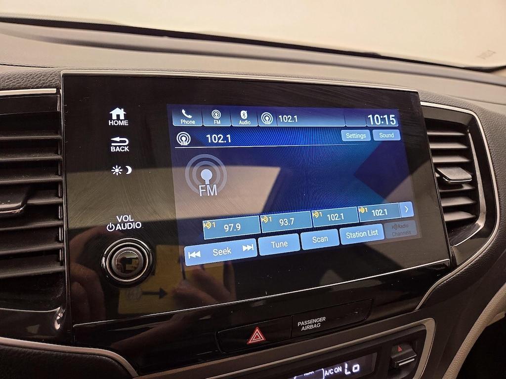used 2020 Honda Pilot car, priced at $26,998