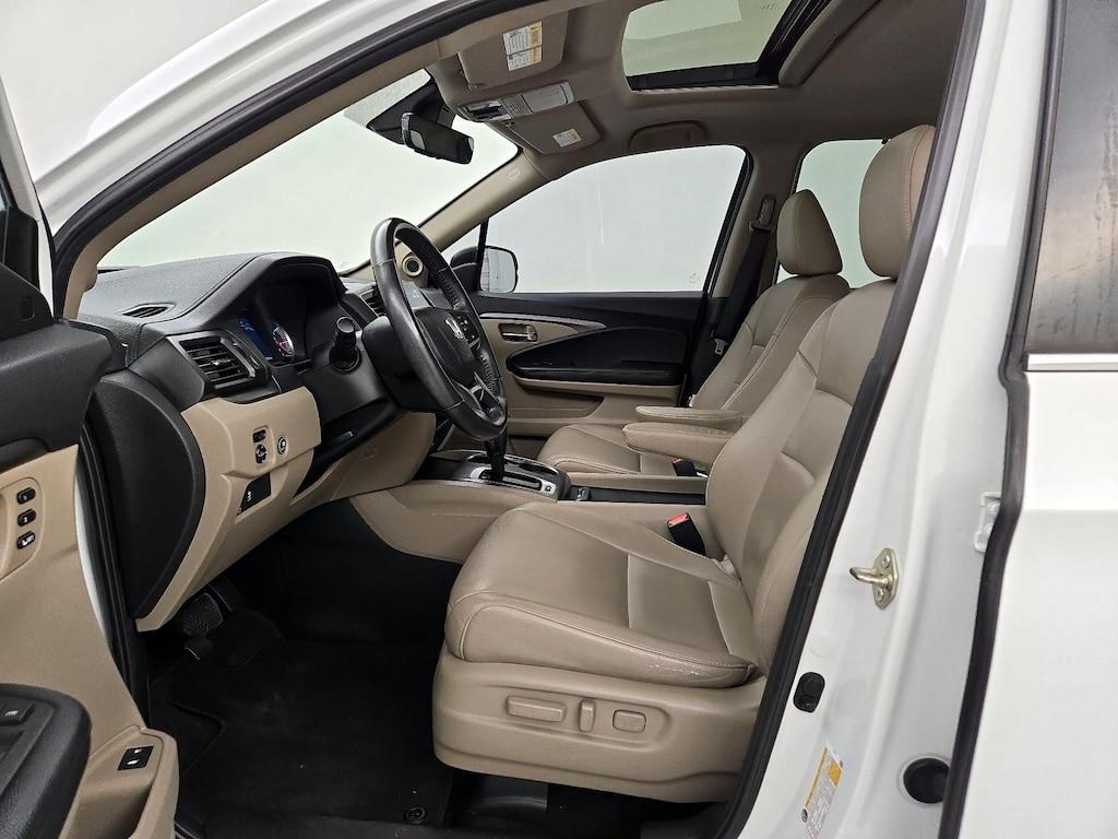 used 2020 Honda Pilot car, priced at $26,998