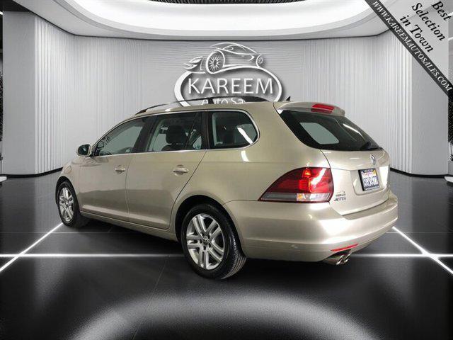 used 2013 Volkswagen Jetta SportWagen car, priced at $10,360
