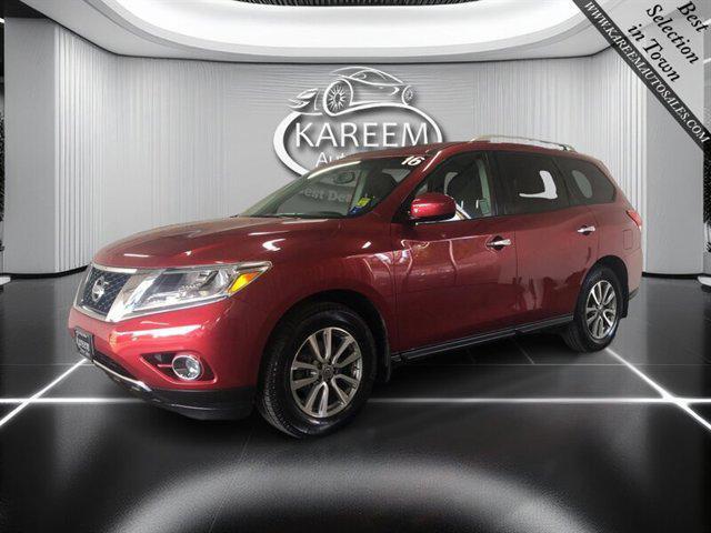 used 2016 Nissan Pathfinder car, priced at $11,385