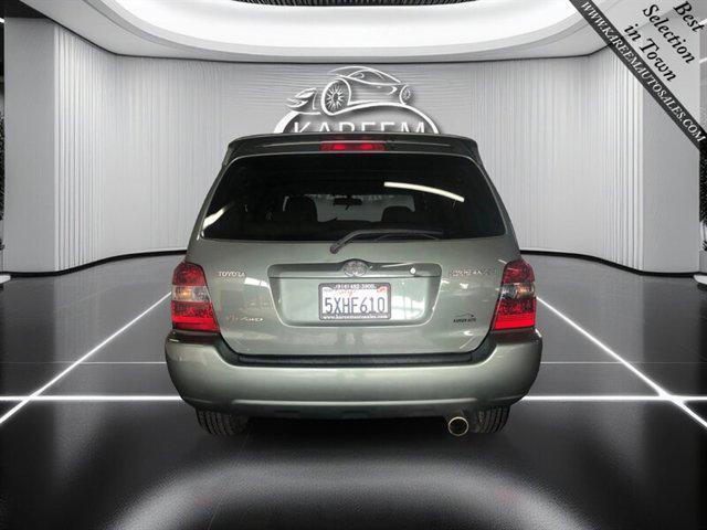used 2007 Toyota Highlander car, priced at $12,875