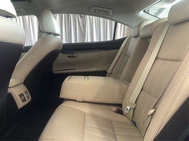 used 2017 Lexus ES 350 car, priced at $25,785
