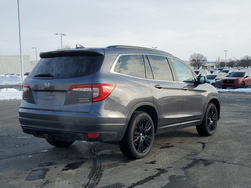 used 2022 Honda Pilot car, priced at $30,000