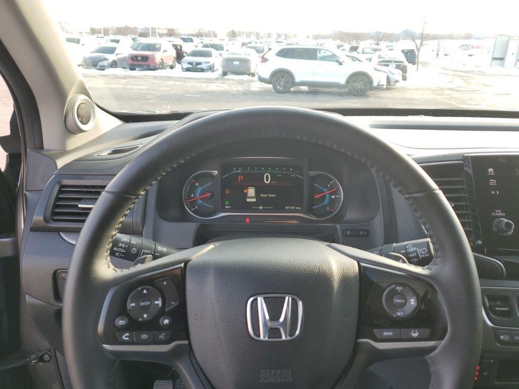 used 2022 Honda Pilot car, priced at $30,000