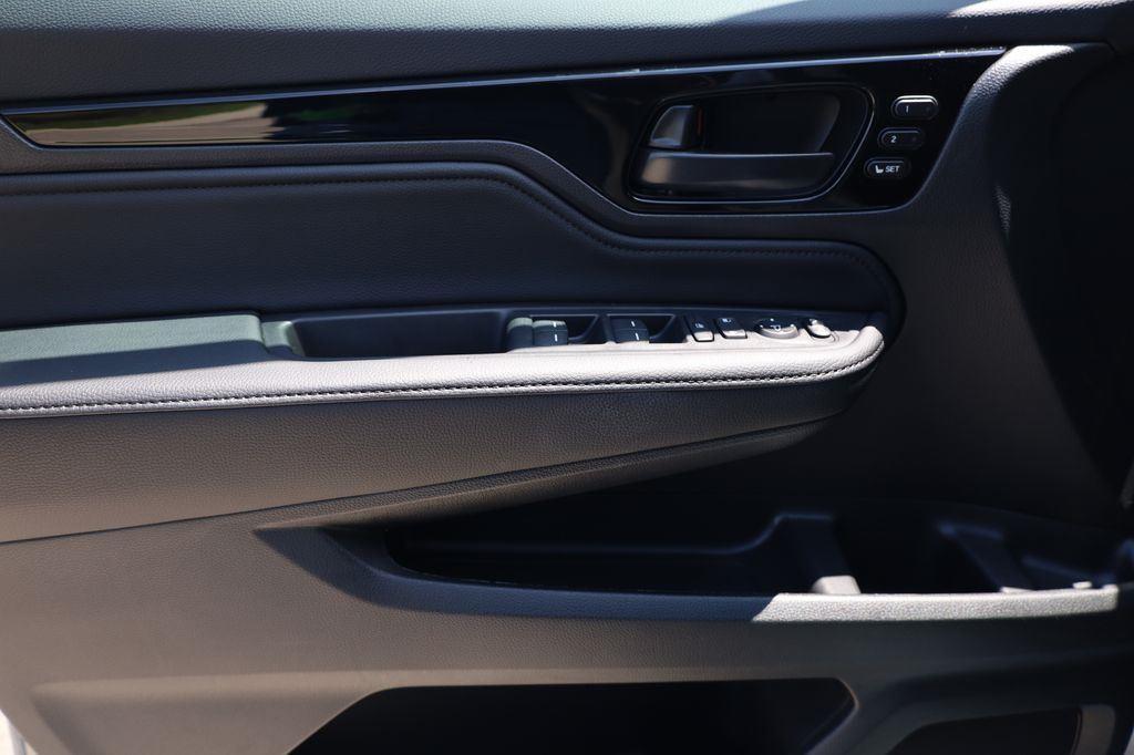 new 2026 Honda Odyssey car, priced at $49,540