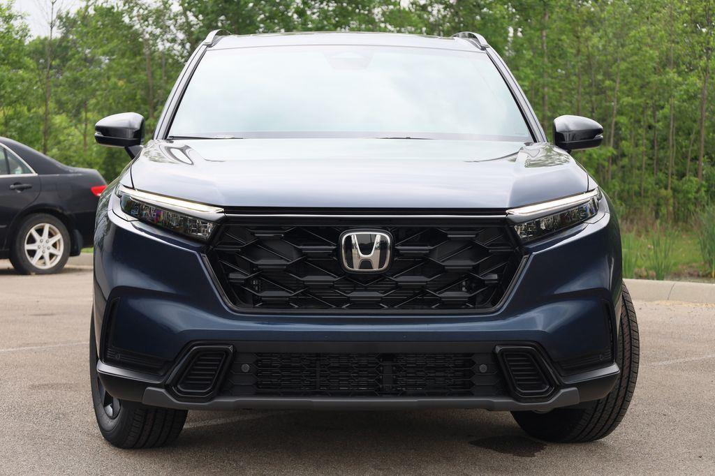 new 2026 Honda CR-V Hybrid car, priced at $41,675