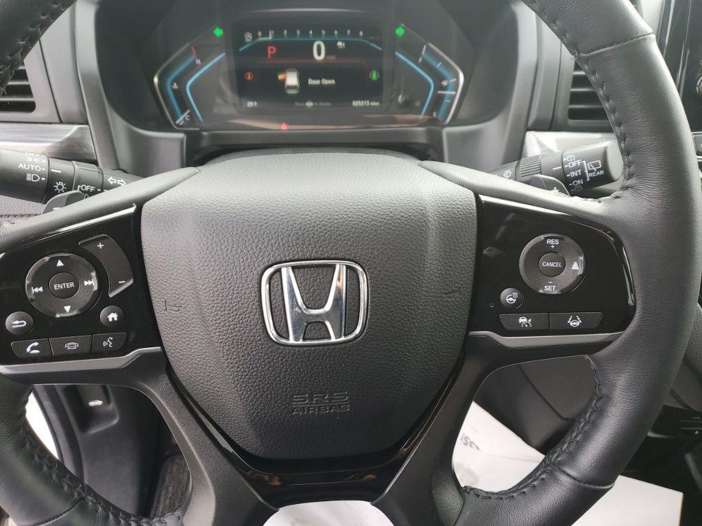 used 2024 Honda Odyssey car, priced at $45,757