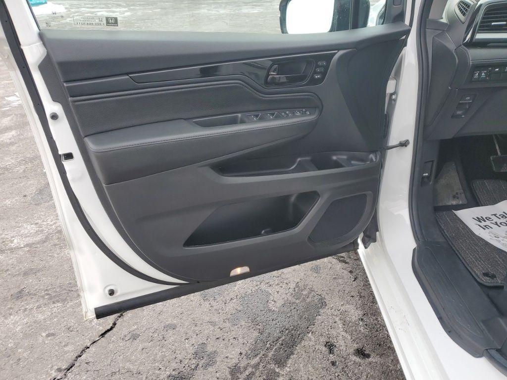 used 2024 Honda Odyssey car, priced at $45,757