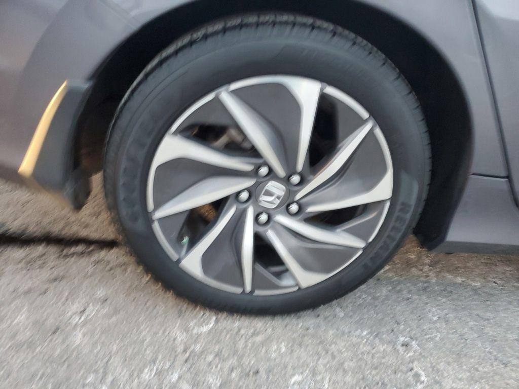 used 2021 Honda Insight car, priced at $15,337