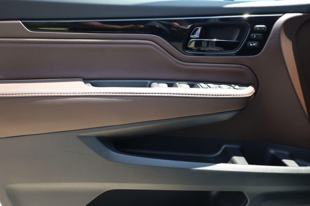 new 2026 Honda Odyssey car, priced at $53,645