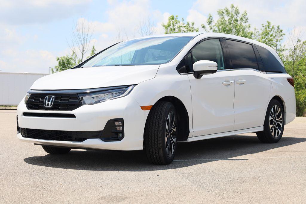 new 2026 Honda Odyssey car, priced at $53,645