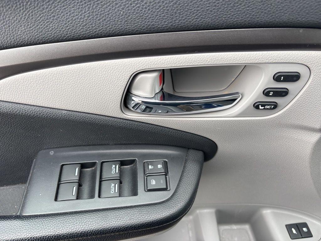 used 2019 Honda Pilot car, priced at $21,117