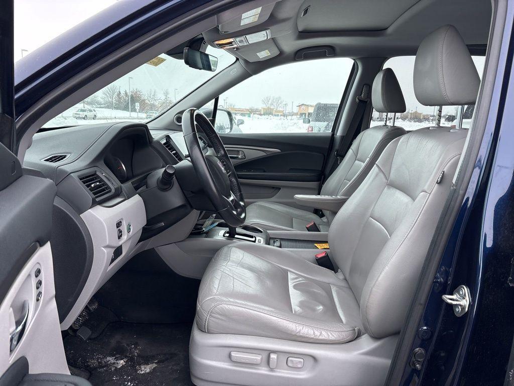 used 2019 Honda Pilot car, priced at $21,117