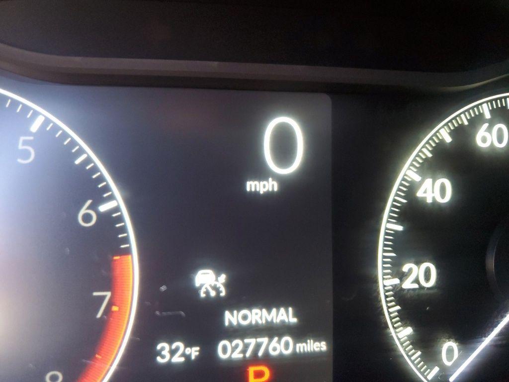 used 2025 Honda Pilot car, priced at $43,117