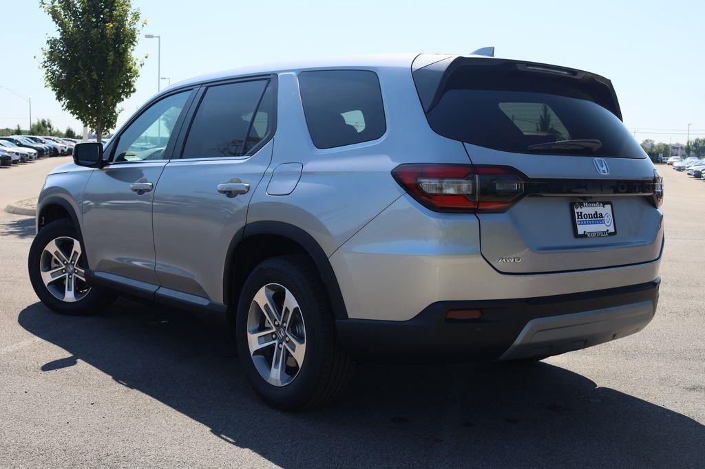 new 2025 Honda Pilot car, priced at $47,825