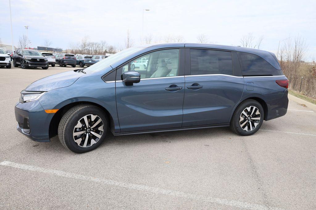 new 2026 Honda Odyssey car, priced at $44,655