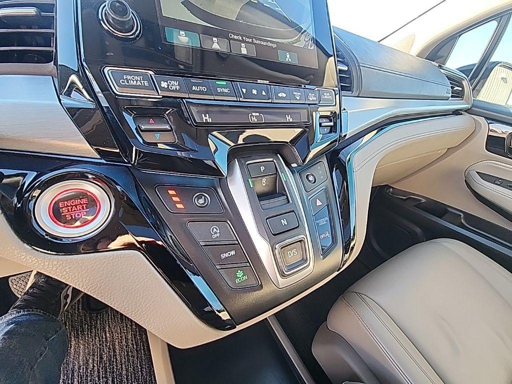 used 2023 Honda Odyssey car, priced at $34,337