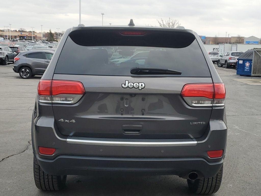 used 2017 Jeep Grand Cherokee car, priced at $9,557