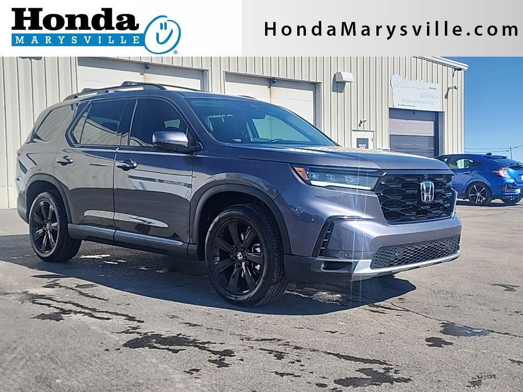 used 2025 Honda Pilot car, priced at $47,447