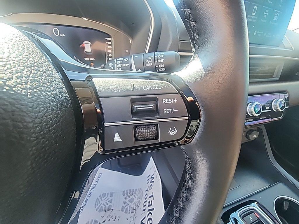 used 2025 Honda Pilot car, priced at $47,447