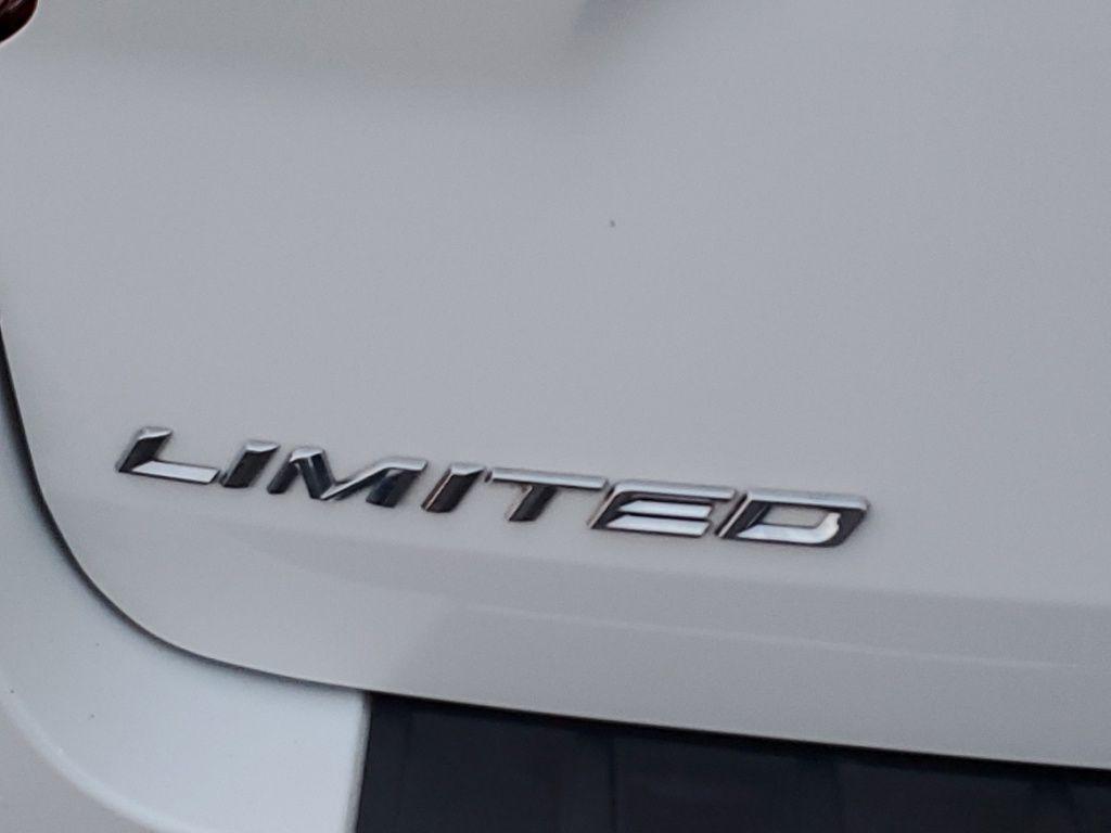 used 2022 Ford Explorer car, priced at $27,727