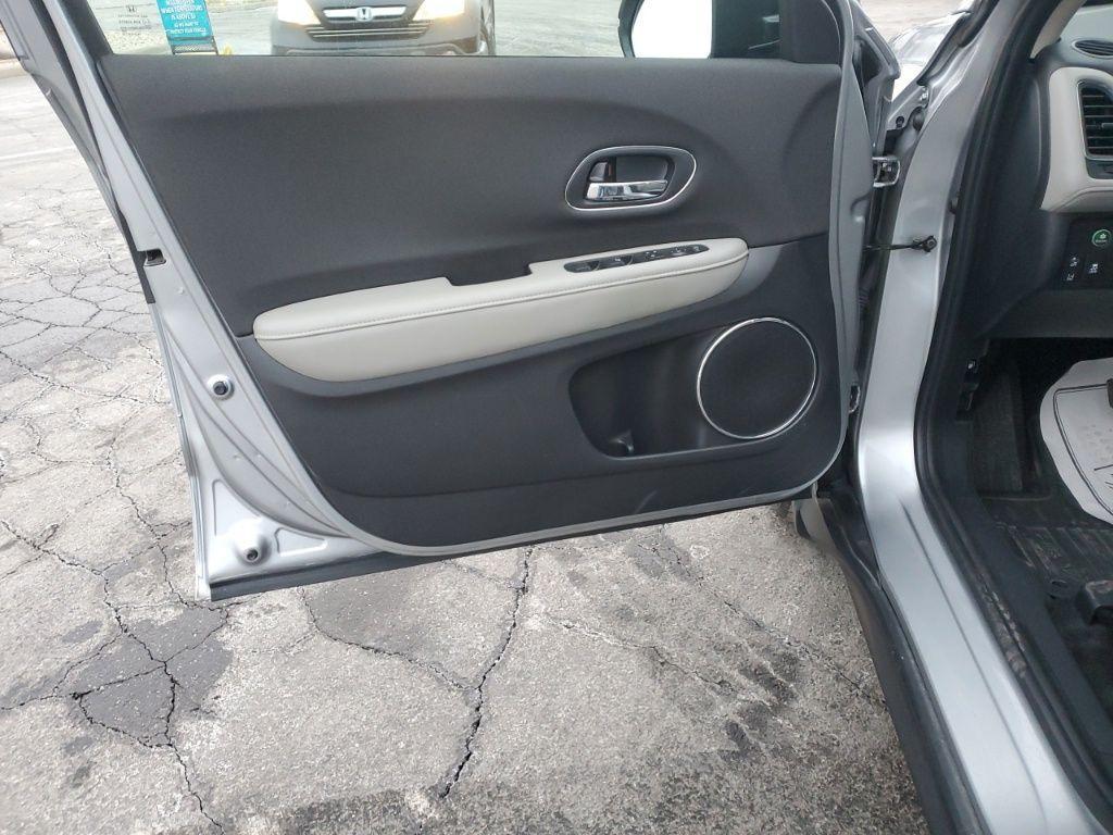 used 2021 Honda HR-V car, priced at $20,000