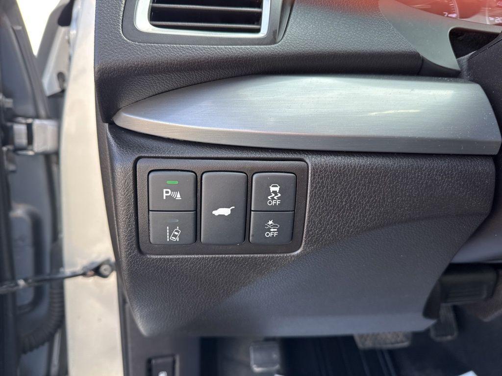 used 2017 Acura RDX car, priced at $15,500