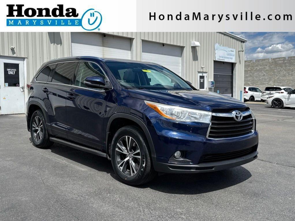 used 2016 Toyota Highlander car, priced at $15,954