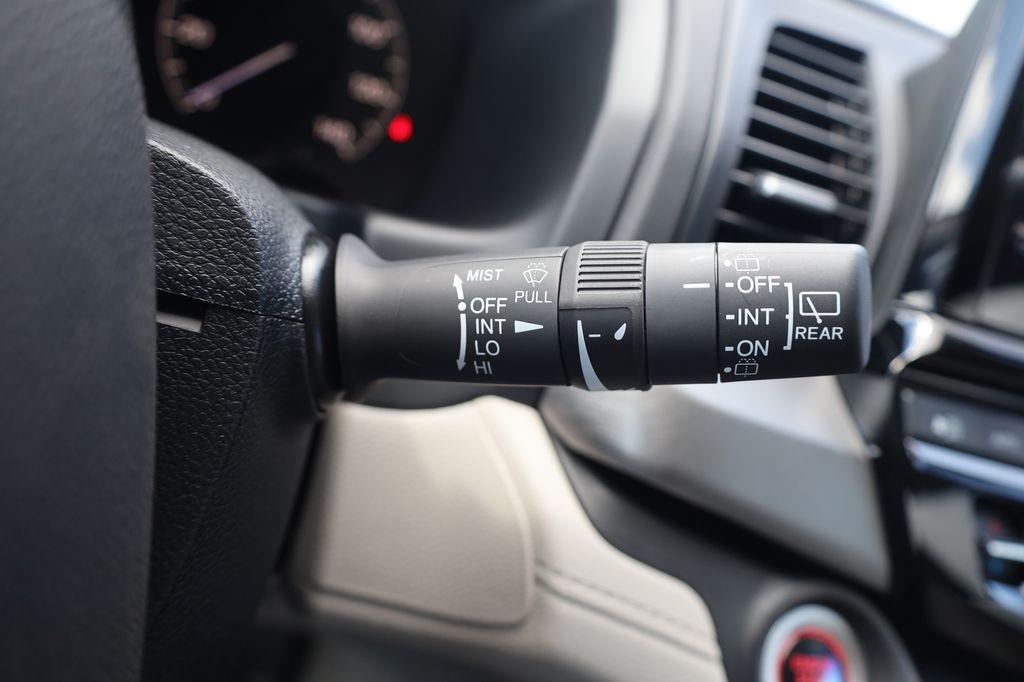 new 2026 Honda Odyssey car, priced at $44,290