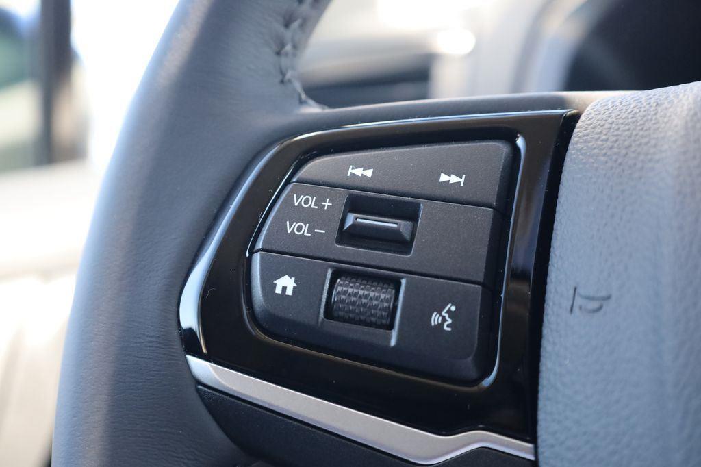 new 2026 Honda Odyssey car, priced at $45,110