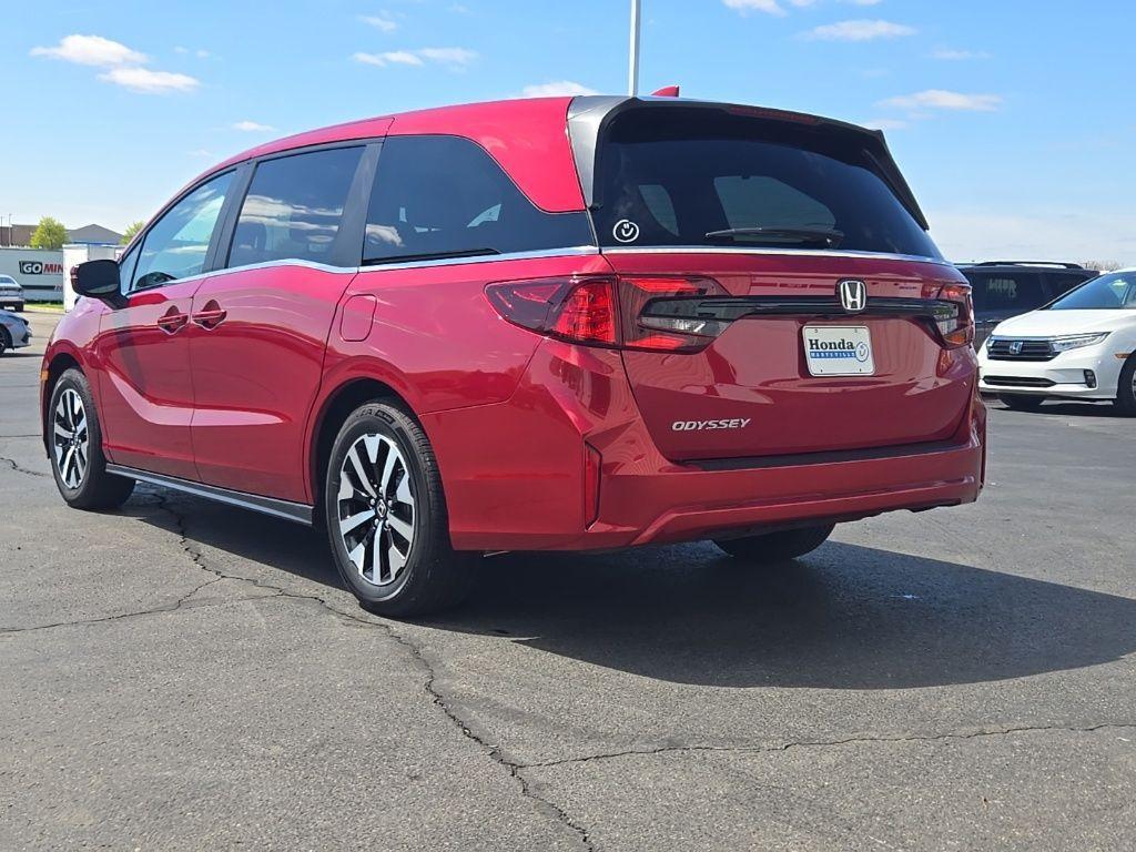 used 2025 Honda Odyssey car, priced at $39,997