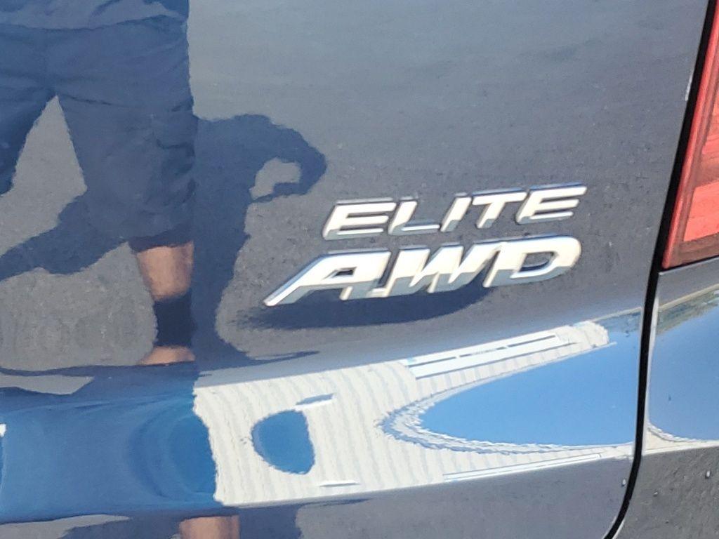 2023 Obsidian Blue Pearl Honda Passport