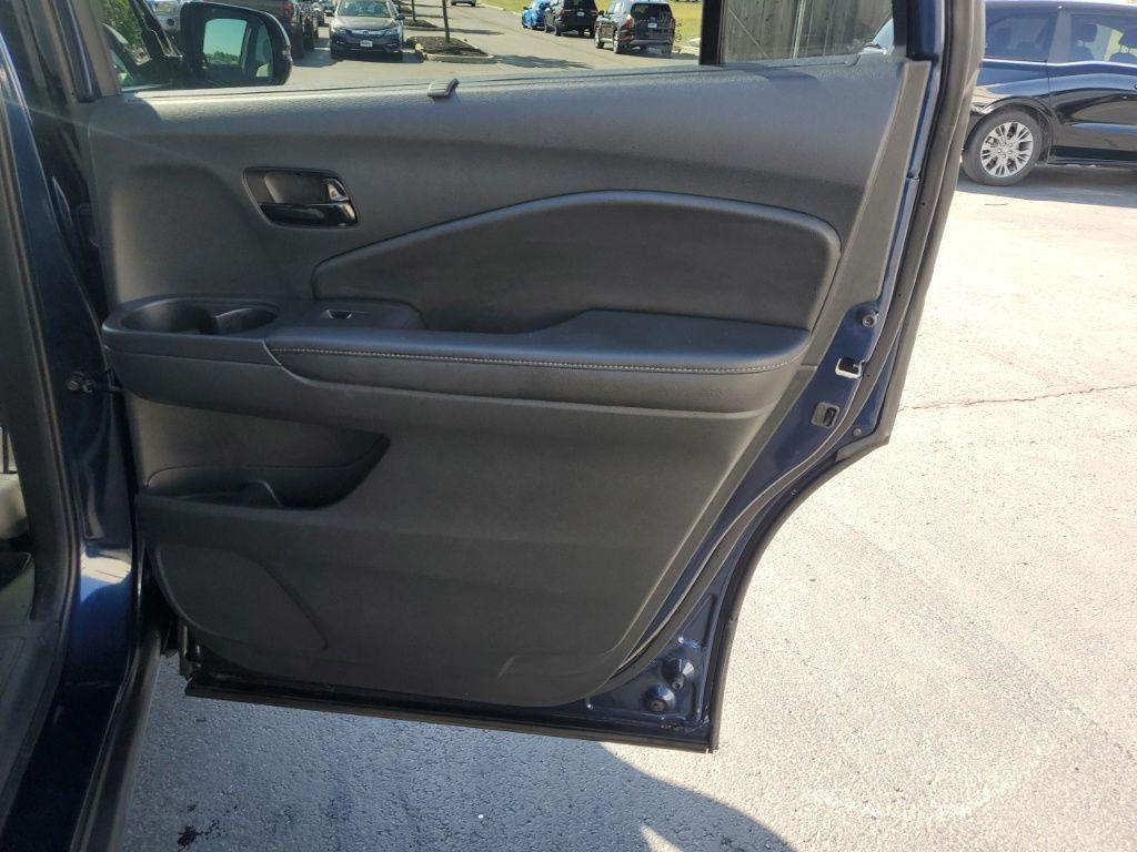 2023 Obsidian Blue Pearl Honda Passport