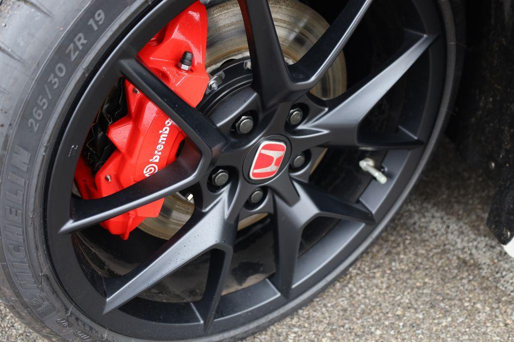new 2025 Honda Civic Type R car, priced at $47,545