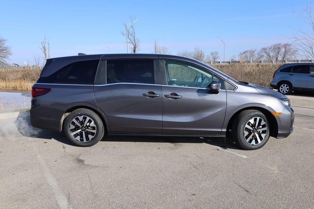 new 2026 Honda Odyssey car, priced at $44,655